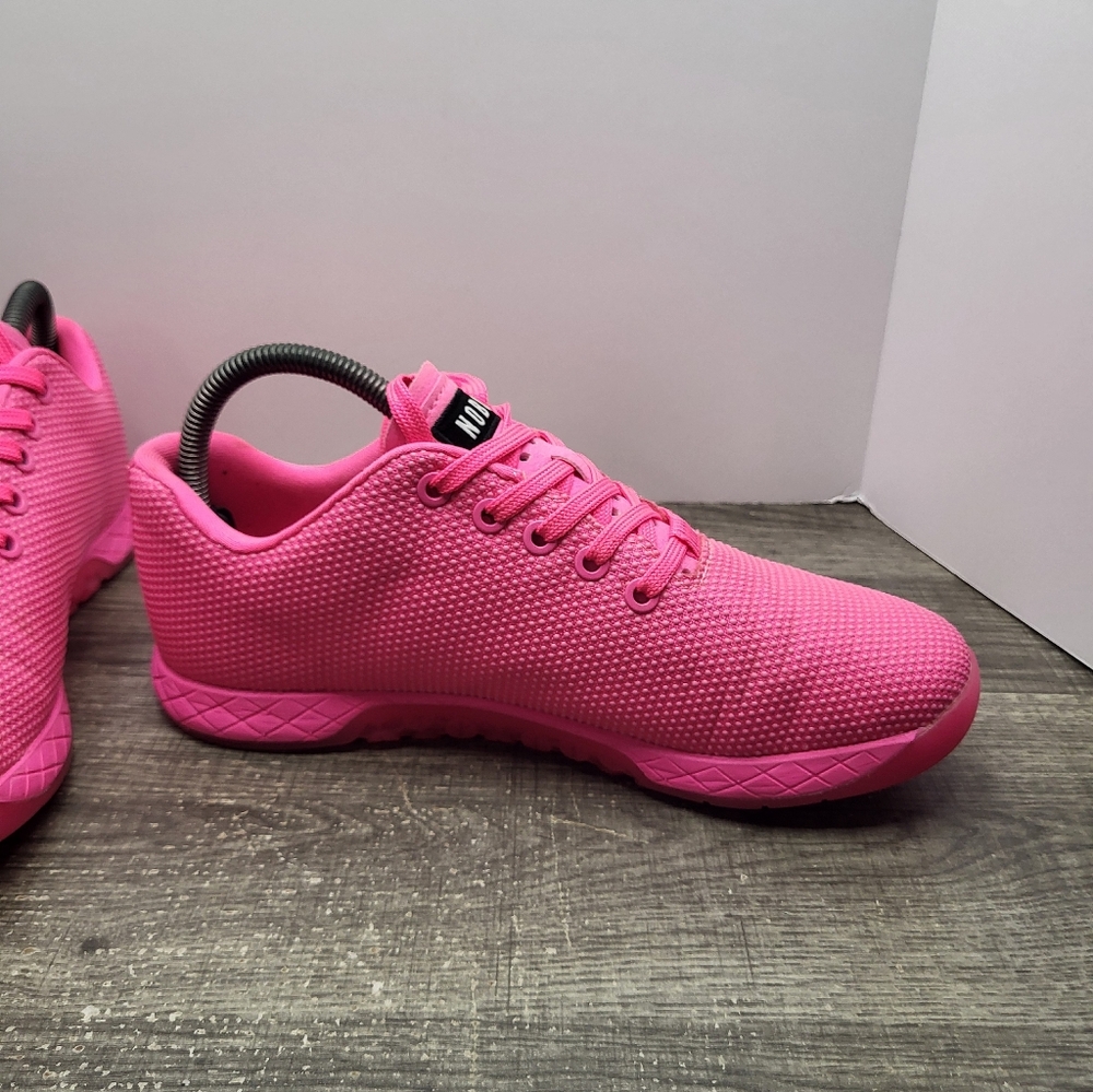 NOBULL Outwork Neon Pink Womens Size 9 Sneakers Cross Training Weightlifting - Picture 3 of 10